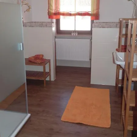 بيت ريفي Gaestehof - Weinbau Saeger *